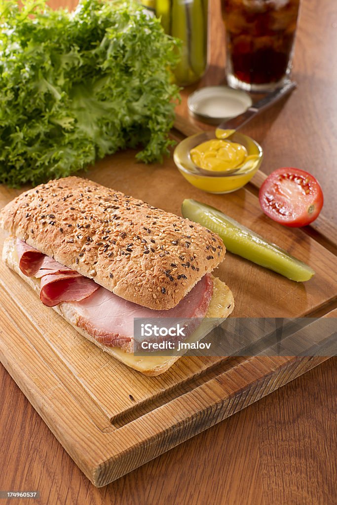 Jamón y Pastrami Panini - Foto de stock de Alimento libre de derechos