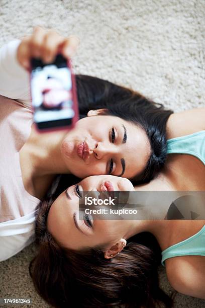 Foto de As Memórias e mais fotos de stock de Adolescente - Adolescente, Adolescentes Meninas, Adolescência