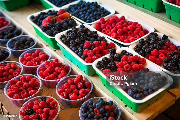 Marche Jeantalon Mercado - Fotografias de stock e mais imagens de Abundância - Abundância, Alimentação Saudável, Amora Preta