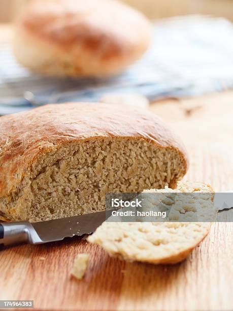 Foto de Pão Ciabata e mais fotos de stock de Alimentação Saudável - Alimentação Saudável, Alimento básico, Assado no Forno