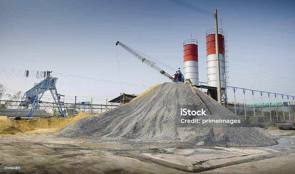 Fábrica de Cimento - Foto de stock de Fábrica de Cimento royalty-free