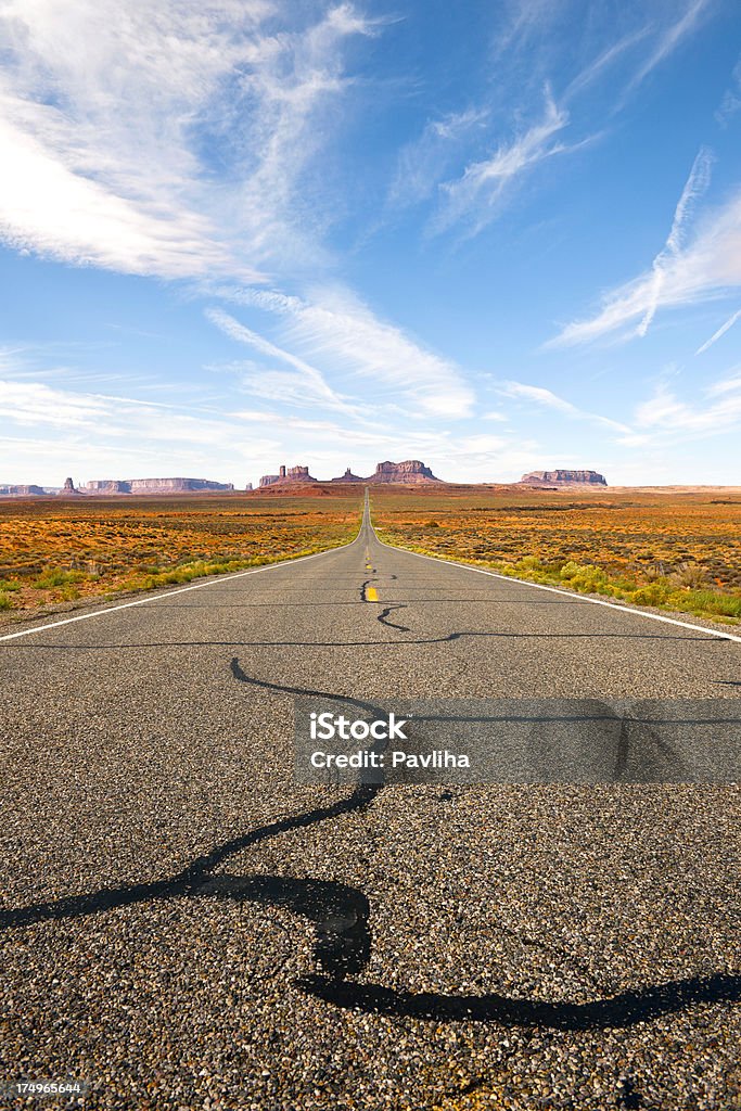 Estrada 163 em Monument Valley, oeste dos Estados Unidos - Royalty-free Alfalto Foto de stock