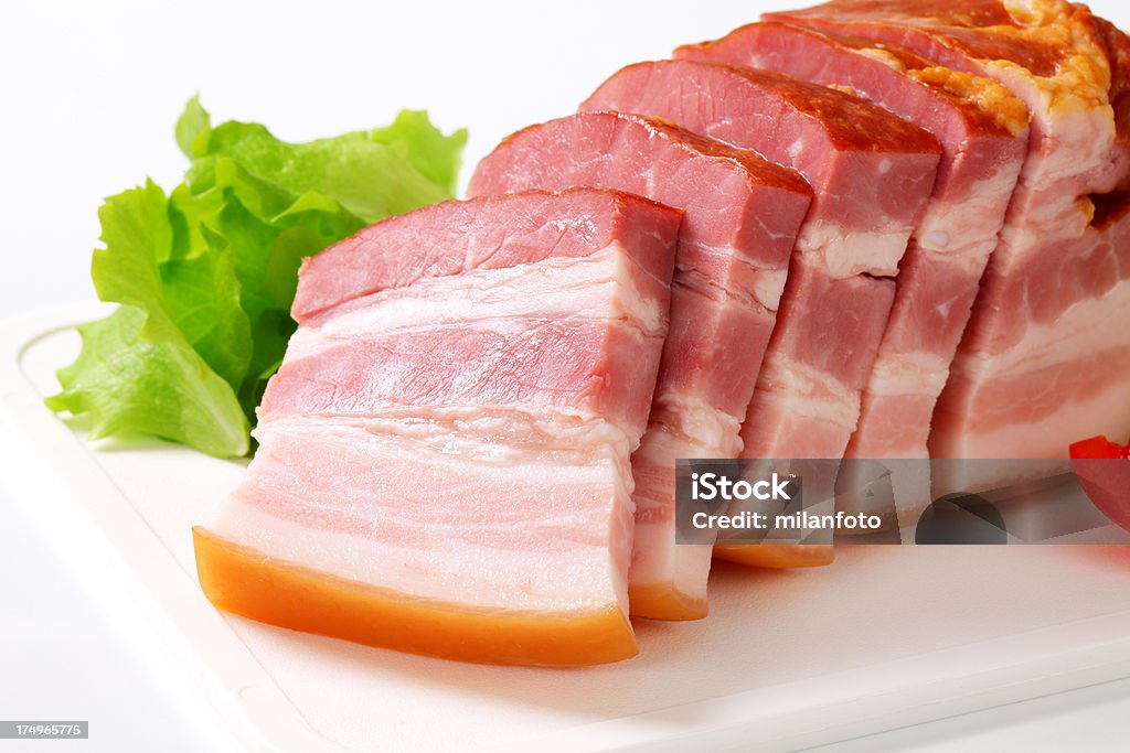 Fatias de bacon Fumado - Royalty-free Alface Foto de stock