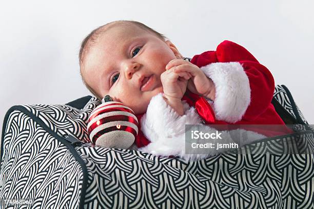 Babytaschereise Über Weihnachten Stockfoto und mehr Bilder von 0-11 Monate - 0-11 Monate, 6-11 Monate, Baby