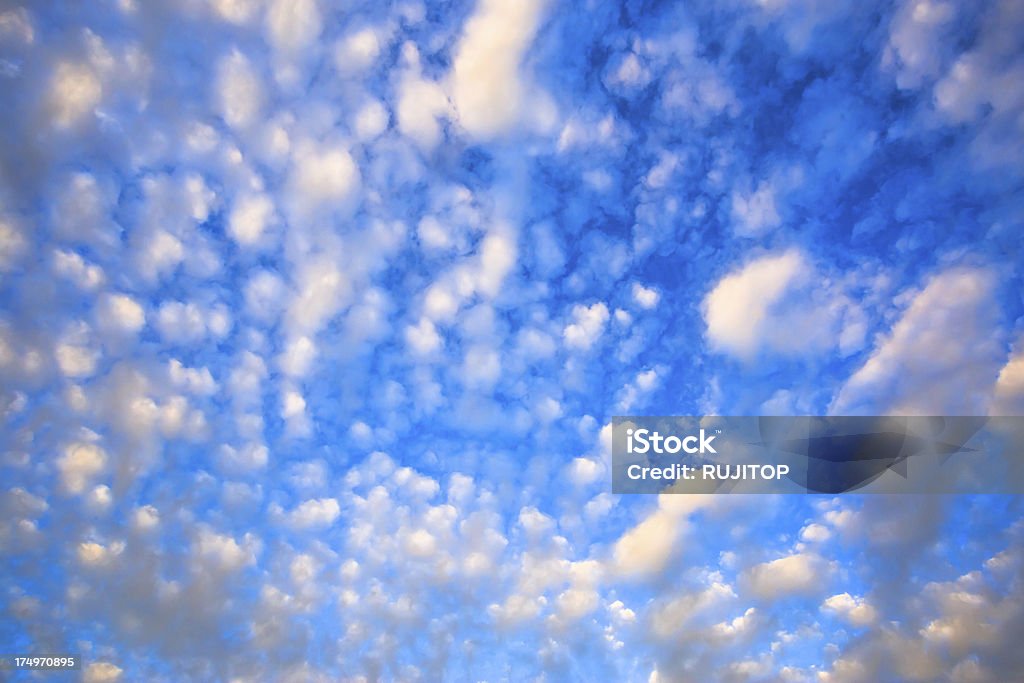 Schönen Himmel und könnte der Natur - Lizenzfrei Bedeckter Himmel Stock-Foto