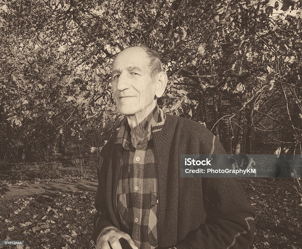 Retrato de hombre Senior - Foto de stock de 70-79 años libre de derechos