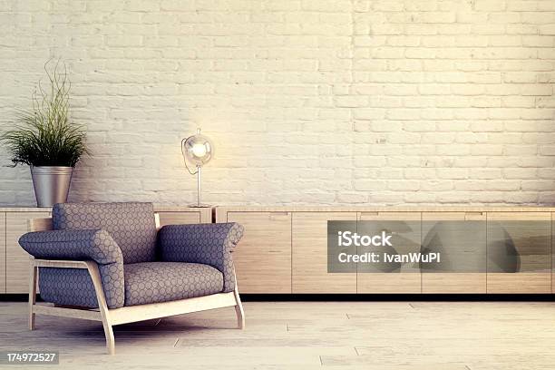Sedia Contro Muro Bianco - Fotografie stock e altre immagini di Stile minimalista - Stile minimalista, Accogliente, Alla moda