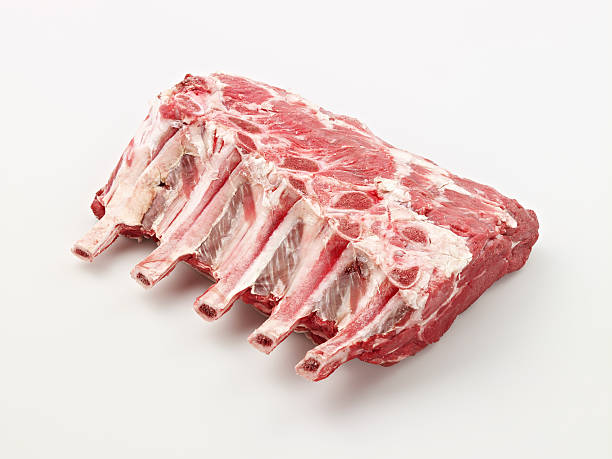 primas chuletas de ternera - veal meat raw steak fotografías e imágenes de stock