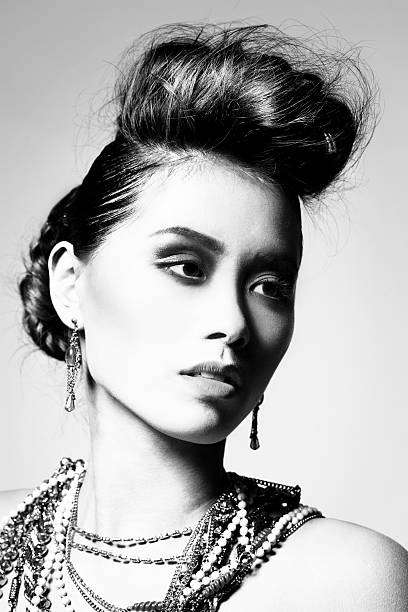 istock Glamour Beauty b/w 174973658