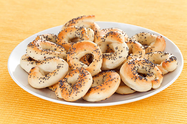 istock Poppy pretzels 174973803