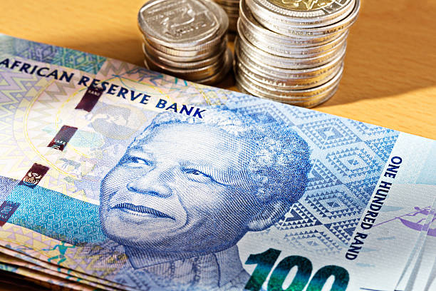 le célèbre nelson mandela sourire sur nouveau billet de 500 rands - south african rand note photos photos et images de collection