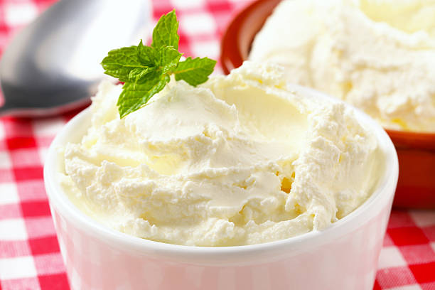 istock sweet cream cheese in a bowl 174974622
