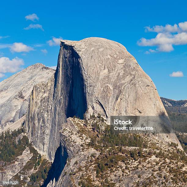 Parque Nacional De Yosemite California Foto de stock y más banco de imágenes de California - California, Lugar de interés, Aire libre