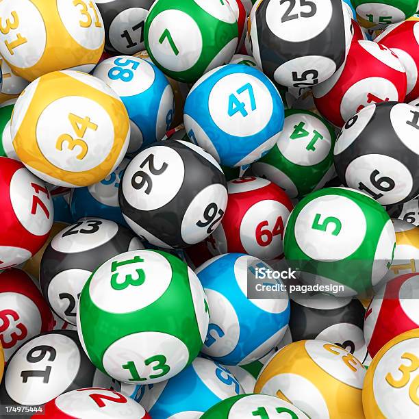 Kule W Maszynie Losującej - zdjęcia stockowe i więcej obrazów Loteria - Loteria, Gra losowa, Grafika komputerowa