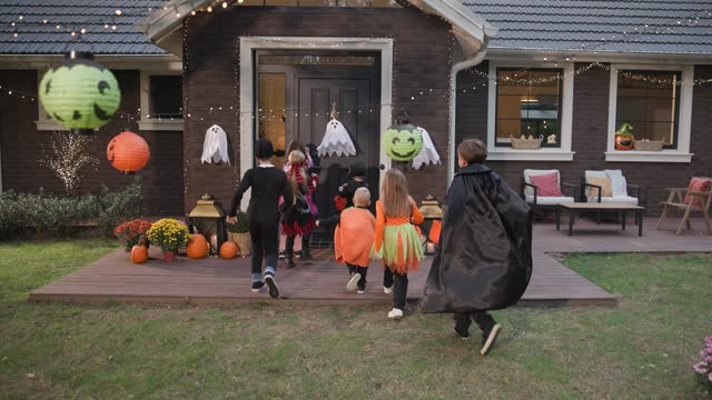 Halloween trick or treating