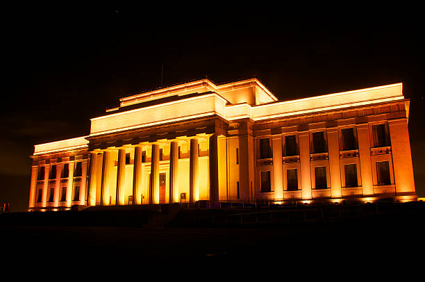 istock Auckland Museum By Night 174975782