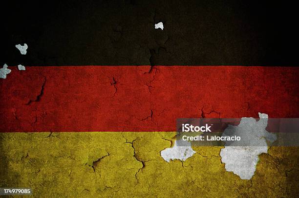 Bandera De Alemania Foto de stock y más banco de imágenes de Bandera alemana - Bandera alemana, Pared de contorno, Berlín