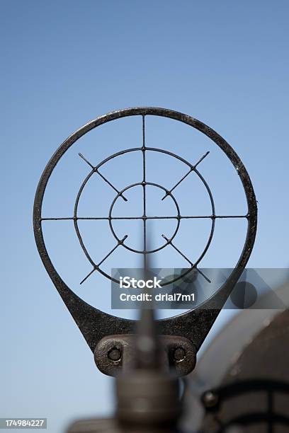 Vista De Hierro Foto de stock y más banco de imágenes de Apuntar - Apuntar, Arma, Armamento