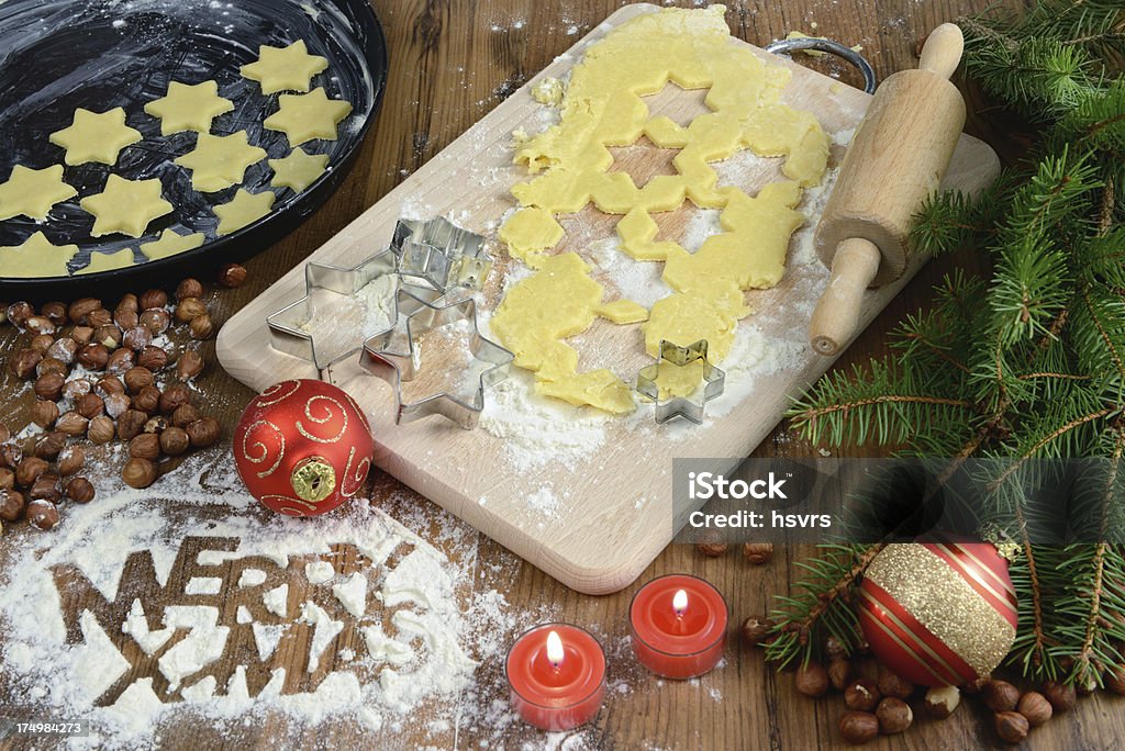 Faire cuire les cookies de Noël - Photo de Aliment libre de droits