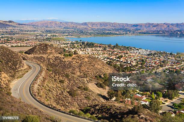 See Lake Elsinore Und Ortegahighway 74 Kalifornien Stockfoto und mehr Bilder von See Lake Elsinore