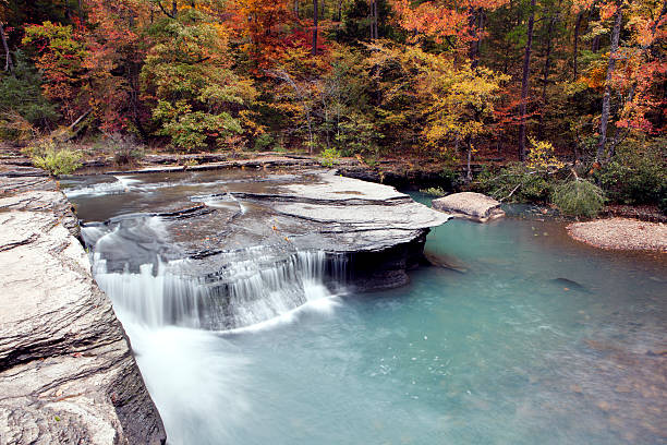 haw creek cascade - haw photos et images de collection