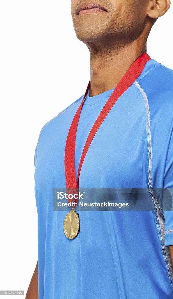 Спортсмен в Золотая медаль-уединенный - Стоковые фото 20-29 лет роялти-фри