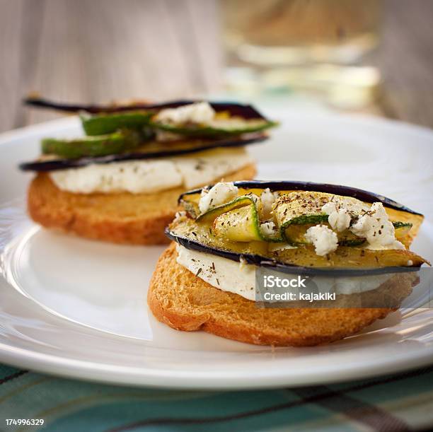 Foto de Bruschetta e mais fotos de stock de Abobrinha - Abobrinha, Bruschetta, Alimentação Saudável