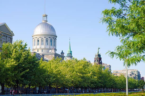 istock Bonsecours Market in Montreal, Quebec 174998133