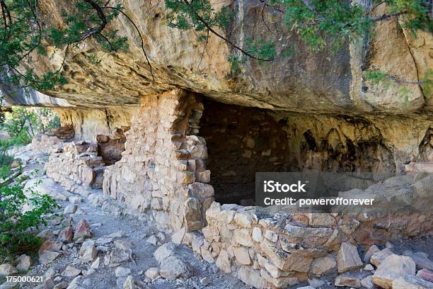 クルミキャニオン国定公園 - Walnut Canyon National Monumentのストックフォトや画像を多数ご用意 - Walnut Canyon National Monument, アナサジ文化, アナサジ遺跡