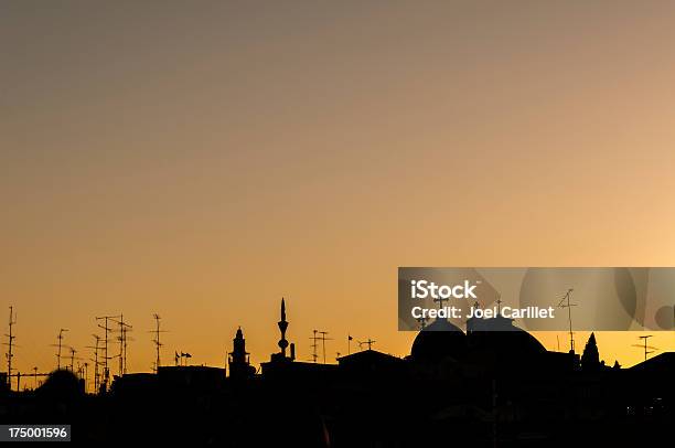 Skyline Della Città Vecchia Tra Cui Chiesa Del Santo Sepolcro - Fotografie stock e altre immagini di Chiesa del Santo Sepolcro