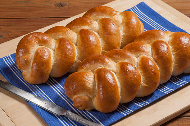 homestyle chałka - hanukkah loaf of bread food bread zdjęcia i obrazy z banku zdjęć