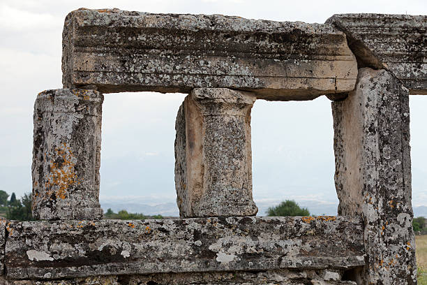 istock the ancient city of Hierapolis 175005035