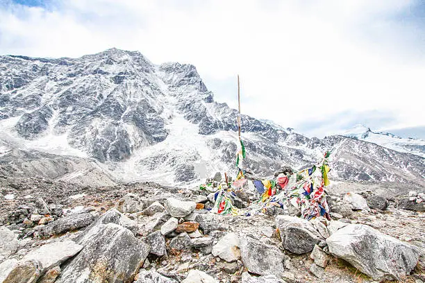 buddish flag on viewpoint second of goechala trek route in himalaya india