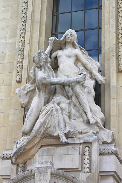 istock Statue in Petit Palace. Paris. France 175025308
