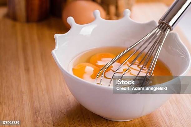 Cocina A La Vista Foto de stock y más banco de imágenes de Montada - Montada, Batidor, Batidora mecánica