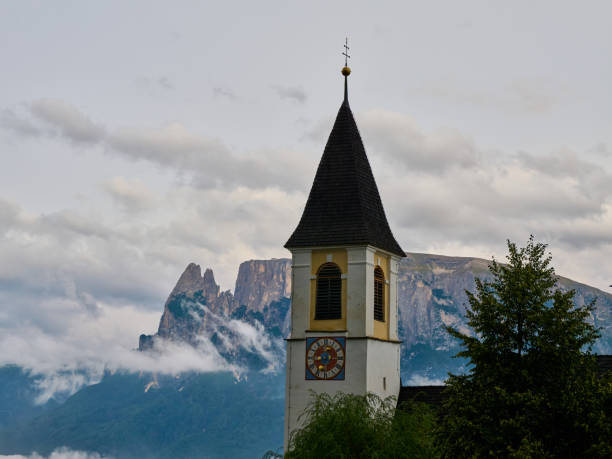 View of Sciliar-catonaccio from Klobenstein, Witten.