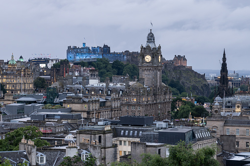 View of new and old architecture in downtown Edinburgh, Scotland, with green roof in the foreground.