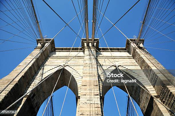 Ponte De Brooklyn - Fotografias de stock e mais imagens de Ao Ar Livre - Ao Ar Livre, Arame, Arco - Caraterística arquitetural