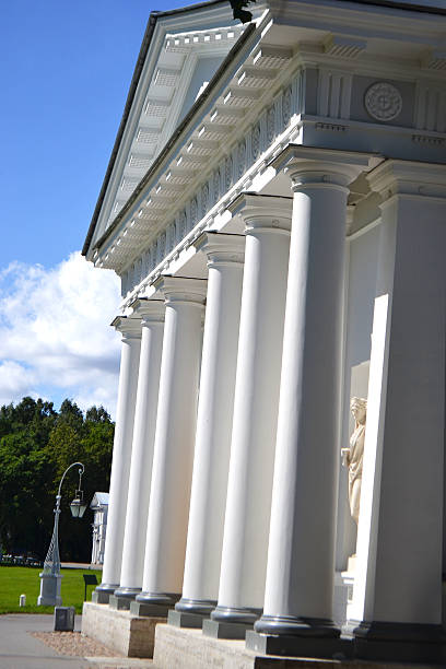 istock Kitchen Building of Yelagin Palace 175118361