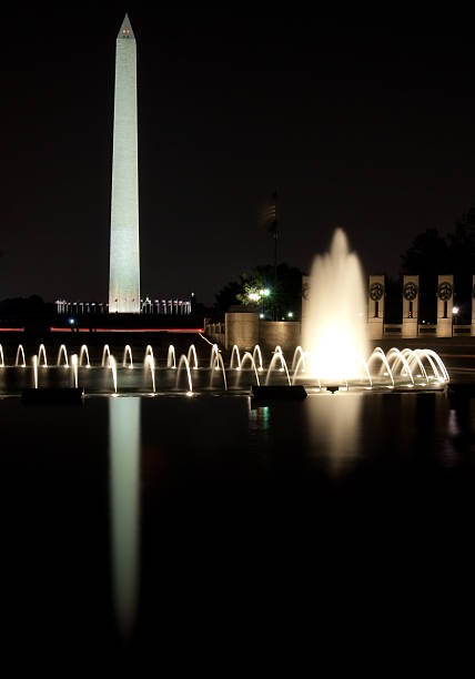 istock Washington monument & World War Two (WWII) Memorial at night 175127679