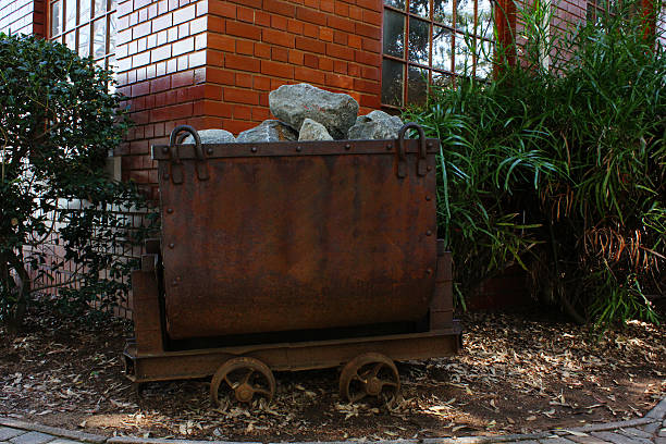 Rusty minecart 스톡 사진