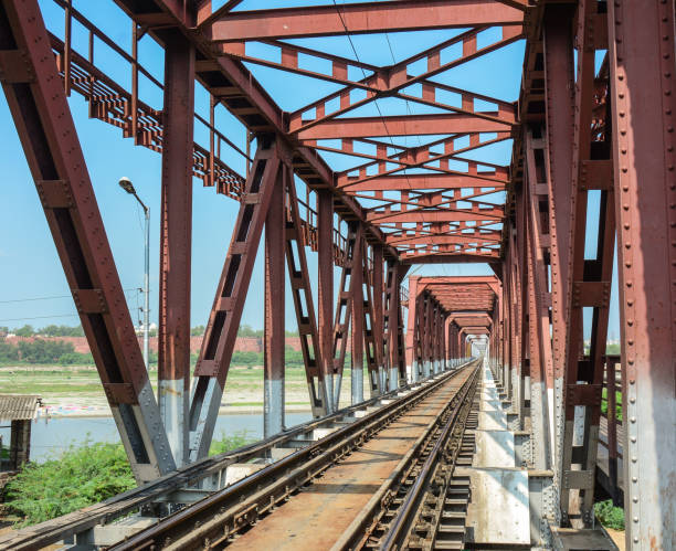 istock Old railway steel bridge in Agra, India 1751664927