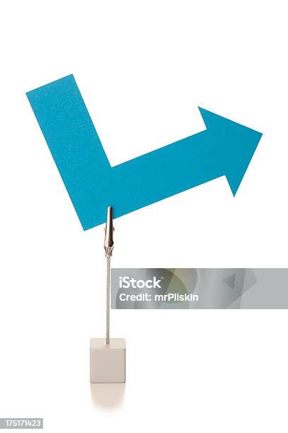 Profit Rebound Blauer Pfeil Nach Oben Zeigt Auf Draht Schraubstock Stockfoto und mehr Bilder von Abstrakt