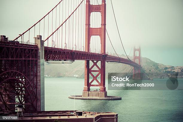 Golden Gate Bridge Von San Francisco Stockfoto und mehr Bilder von Bedeckter Himmel - Bedeckter Himmel, Altertümlich, Autokorrekturfilter