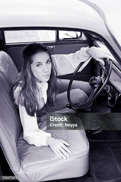 여자 빈티지 자동차 1960-1969 년에 대한 스톡 사진 및 기타 이미지 - 1960-1969 년, 금발 머리, 1950-1959 년