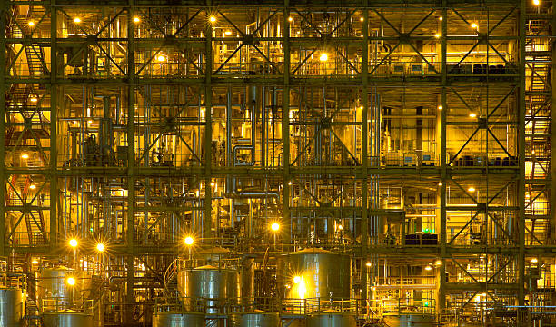istock Chemical Plant At Night. 175178267