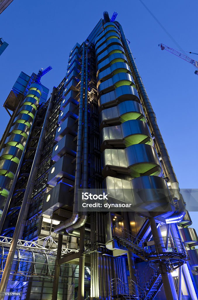 Lloyds de Londres à noite - Foto de stock de Lloyds royalty-free