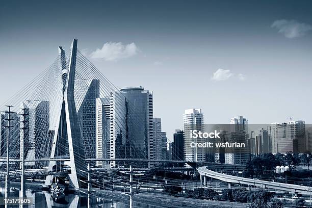 Berühmten Cable Wohnten Brücke In Sao Paulo City Stockfoto und mehr Bilder von São Paulo - São Paulo, Bundesstaat São Paulo, Stadt