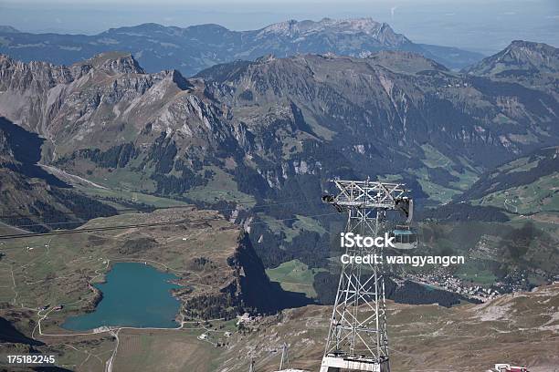 Titlis Suíça - Fotografias de stock e mais imagens de Alpes Europeus - Alpes Europeus, Alpes suíços, Ao Ar Livre