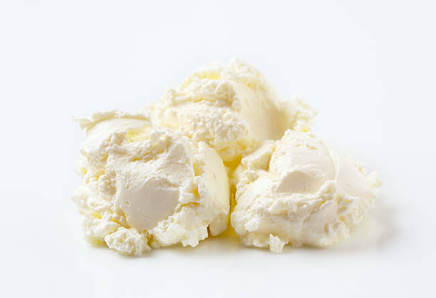 istock scoops of a vanilla cream 175183632